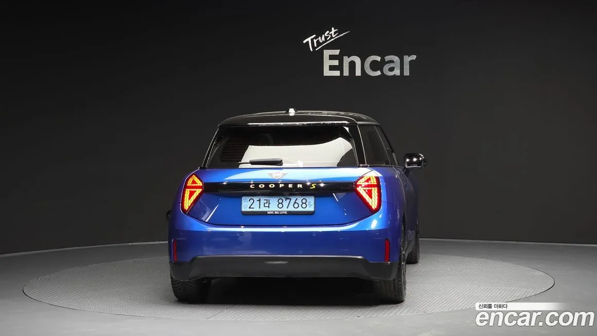 Mini Cooper 2024 из KR, фото 6