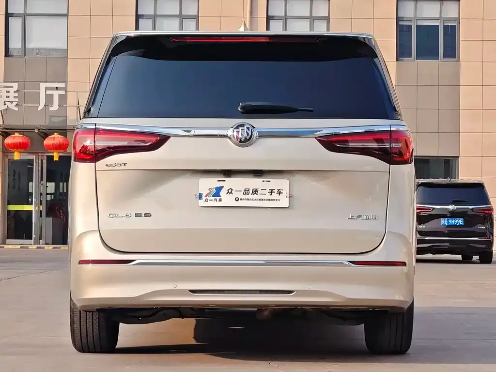 Buick GL8 2023 из CN, фото 6