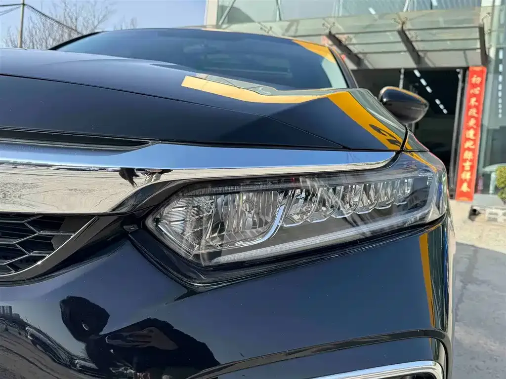 Honda Inspire — фото 10