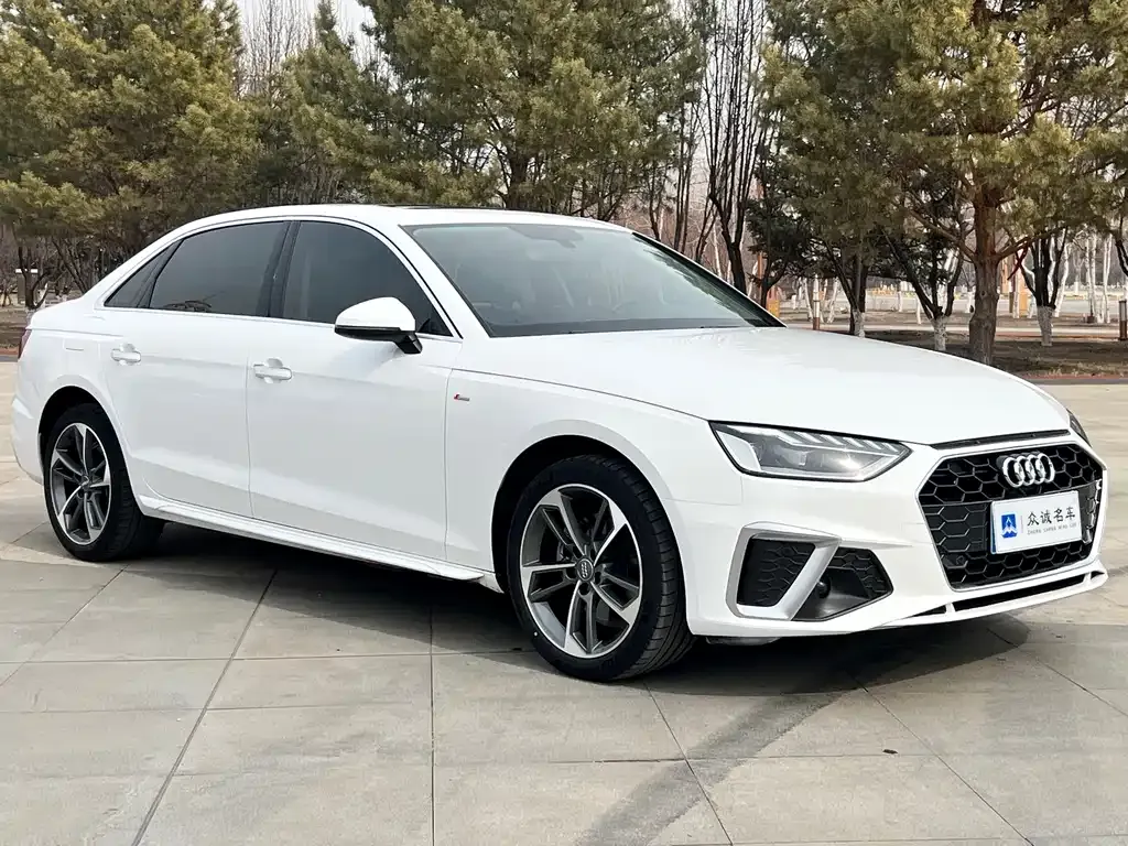 Audi A4L — фото 4
