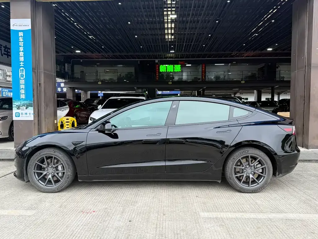 Tesla Model 3 2021 из CN, фото 10