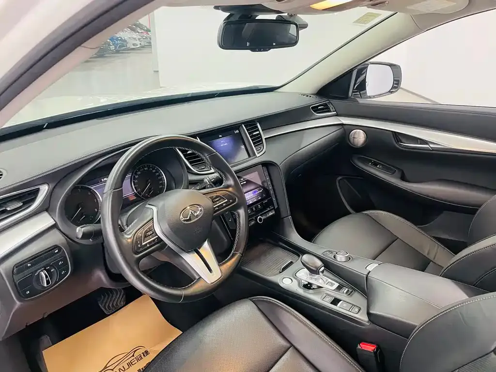 Infiniti QX50 2021 из CN, фото 9
