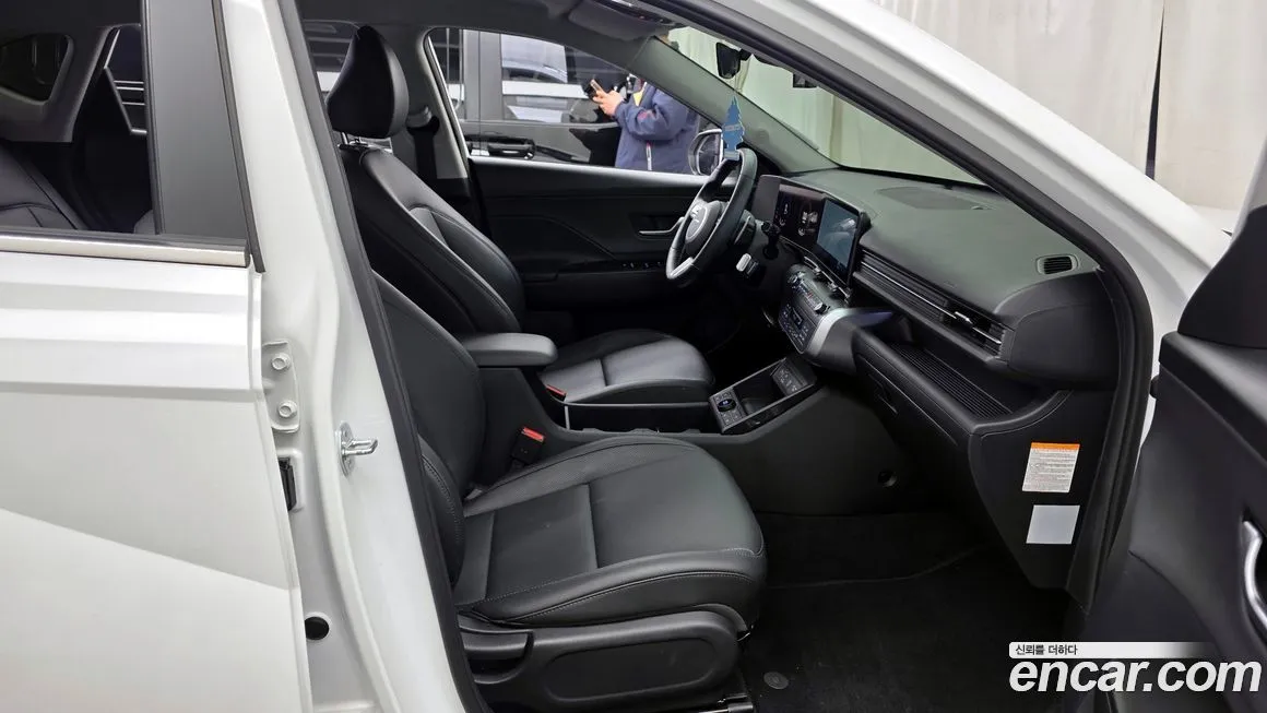 Hyundai Kona 2023 из KR, фото 9