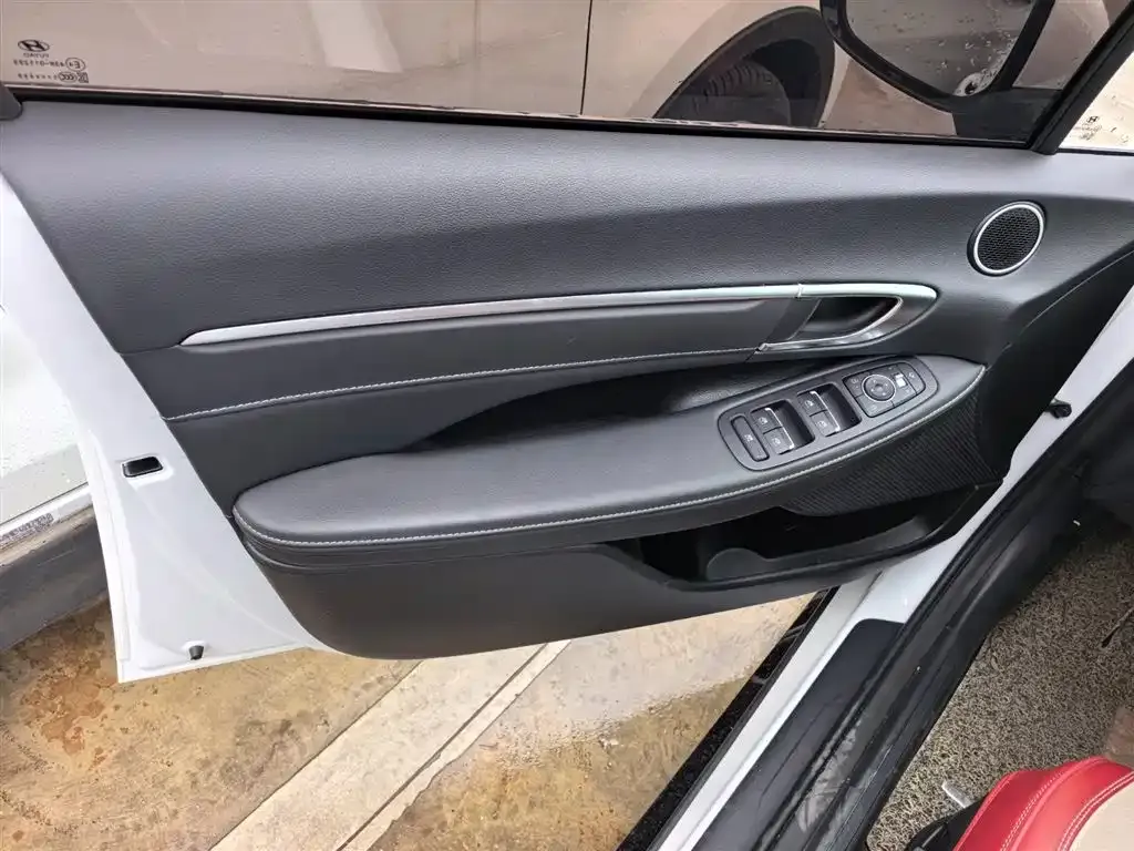 Hyundai Sonata 2024 из CN, фото 9
