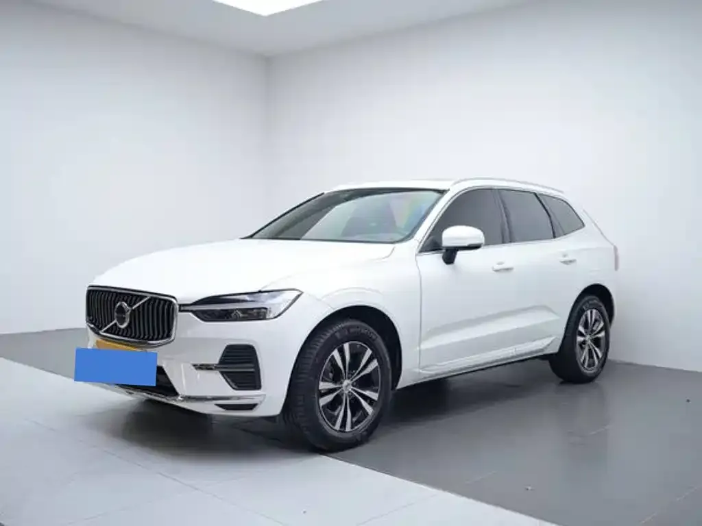 Volvo XC60 — фото 4