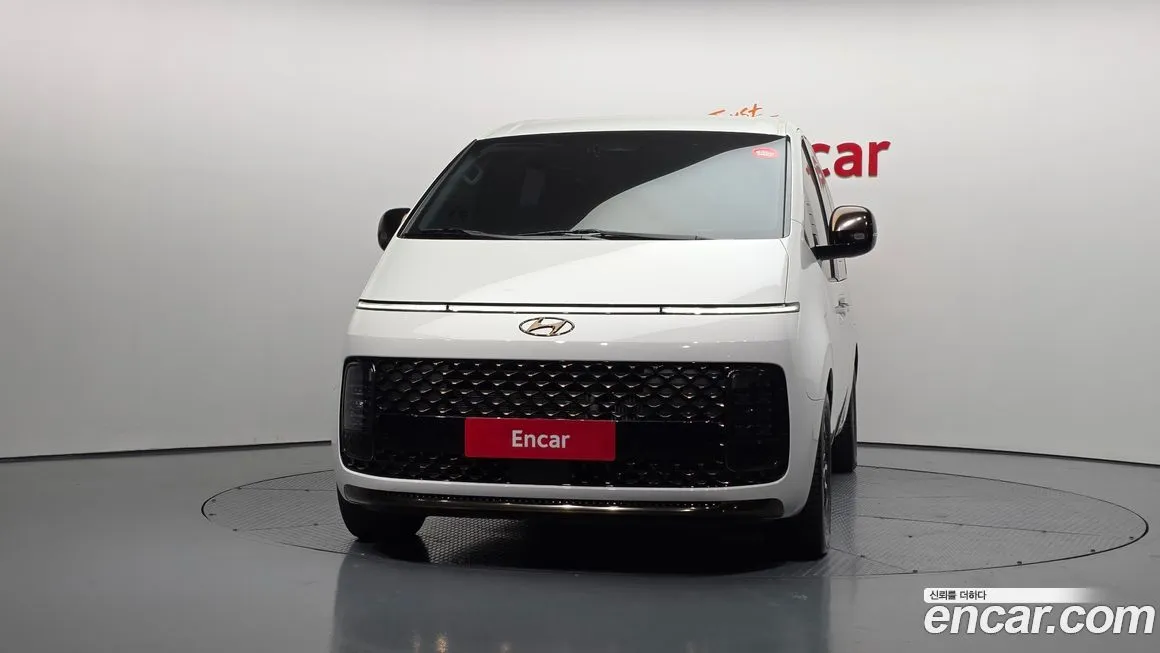Hyundai Staria 2022 из KR, фото 2