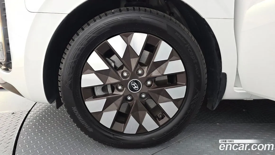 Hyundai Staria 2022 из KR, фото 10