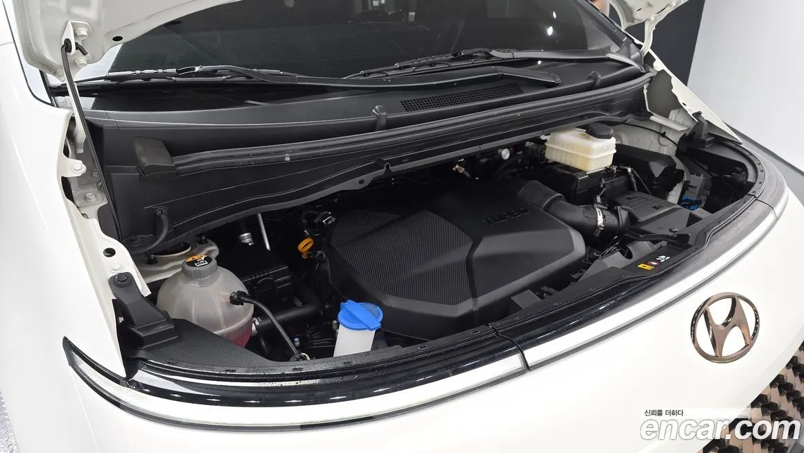 Hyundai Staria 2022 из KR, фото 4