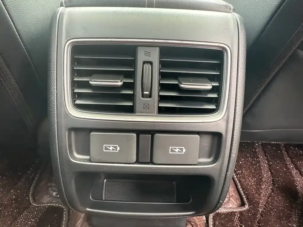 Honda Accord — фото 5