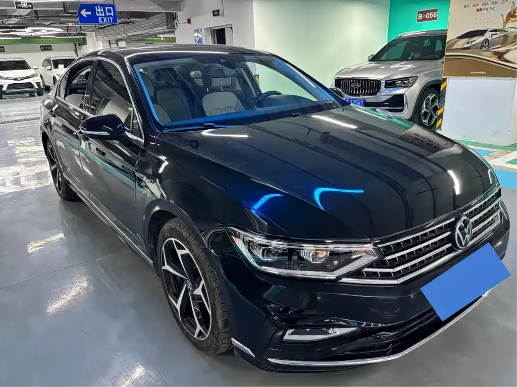 Volkswagen Magotan 2023 из CN, фото 4