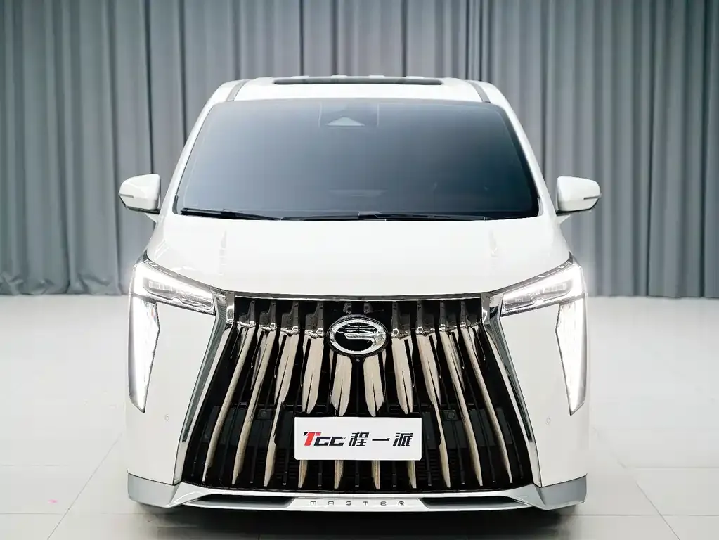 GAC Motor Trumpchi M8 — фото 9