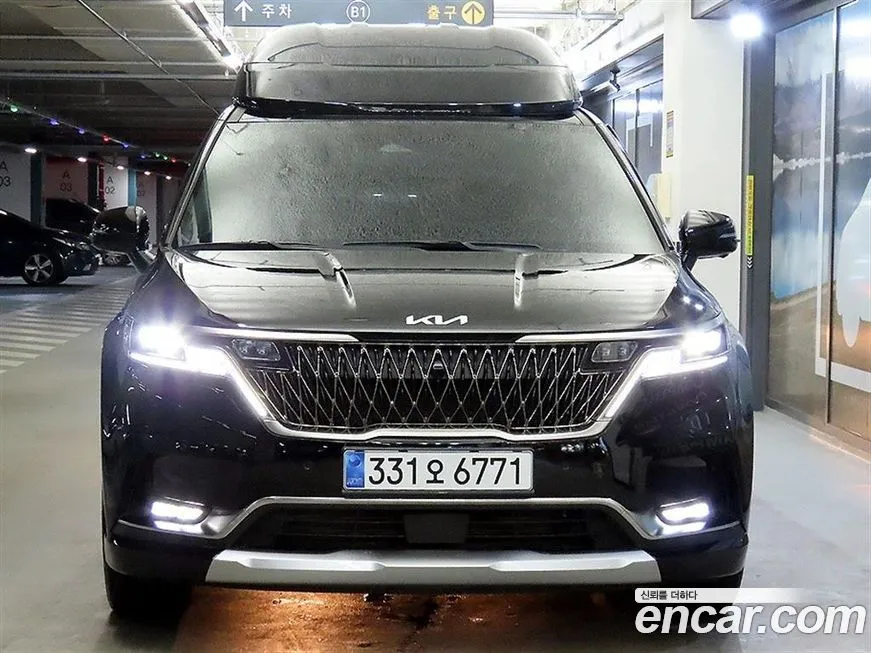 Kia Carnival — фото 10