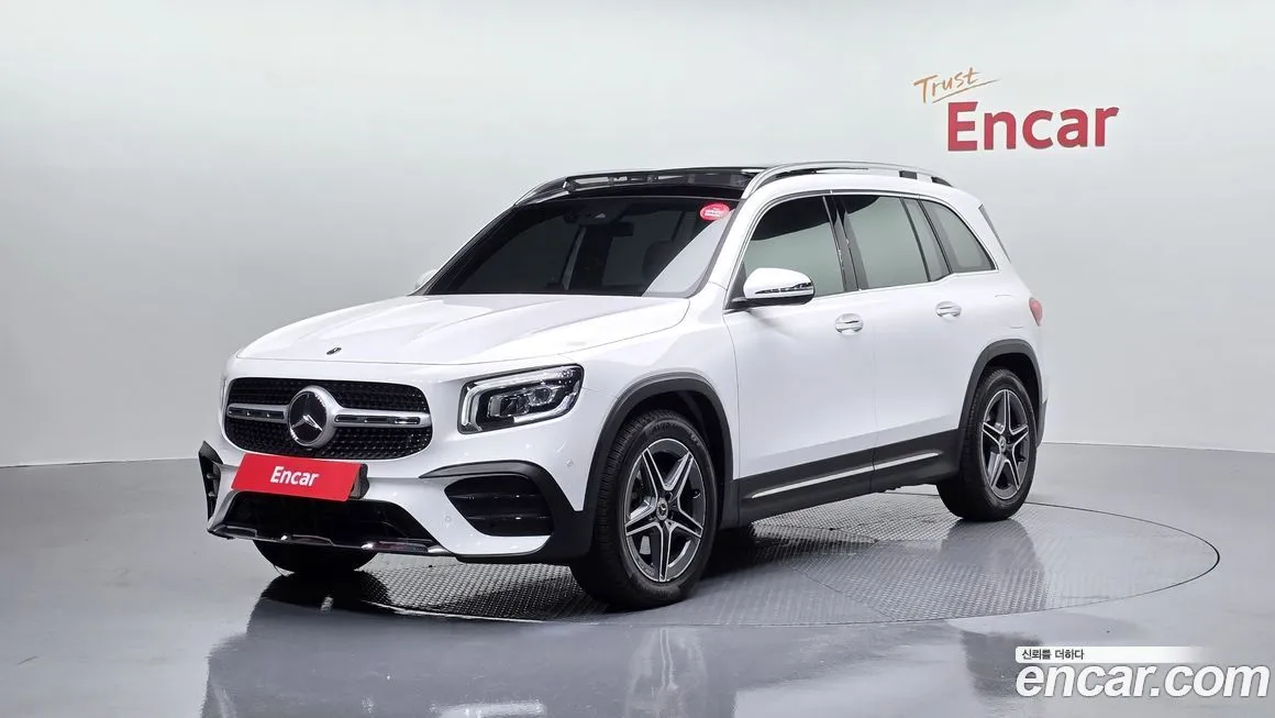 Mercedes-Benz GLB-Class — фото 1