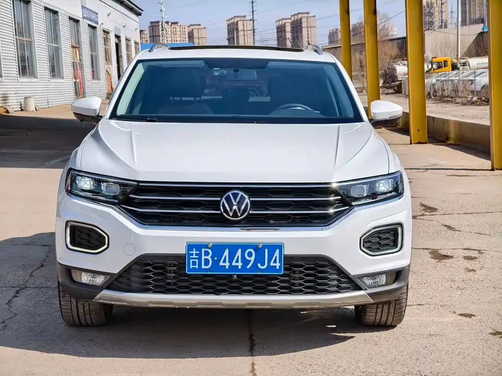 Volkswagen T-Roc 2022 из CN, фото 1
