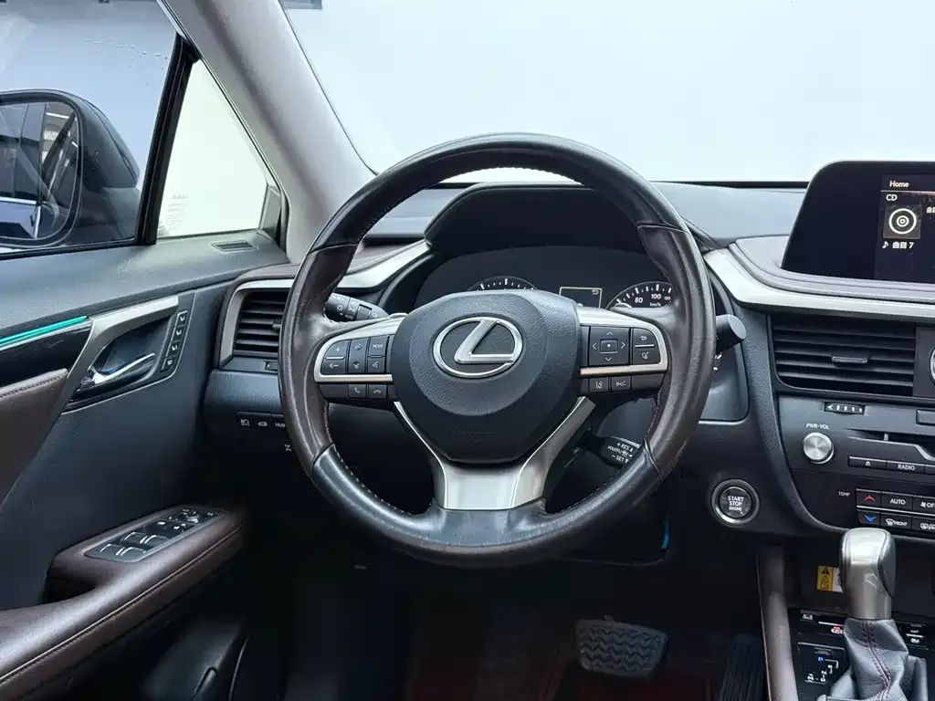 Lexus RX — фото 3