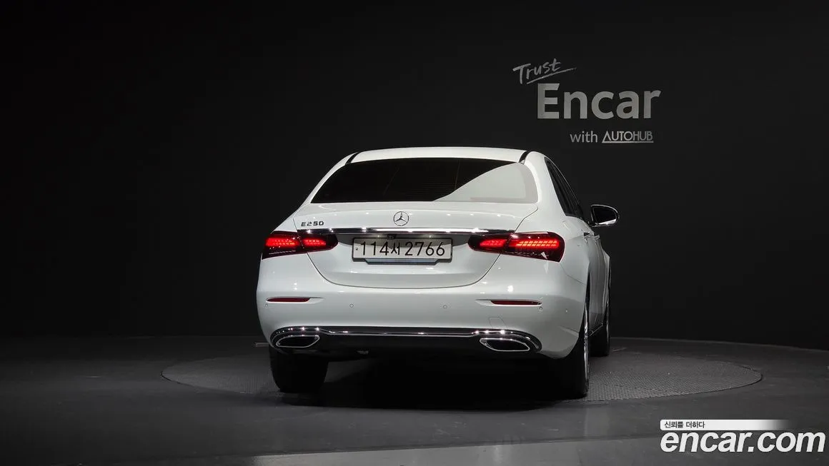 Mercedes-Benz E-Class 2023 из KR, фото 2