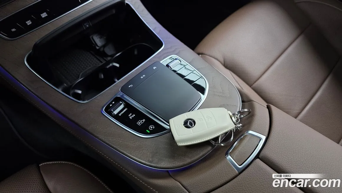 Mercedes-Benz E-Class 2023 из KR, фото 8