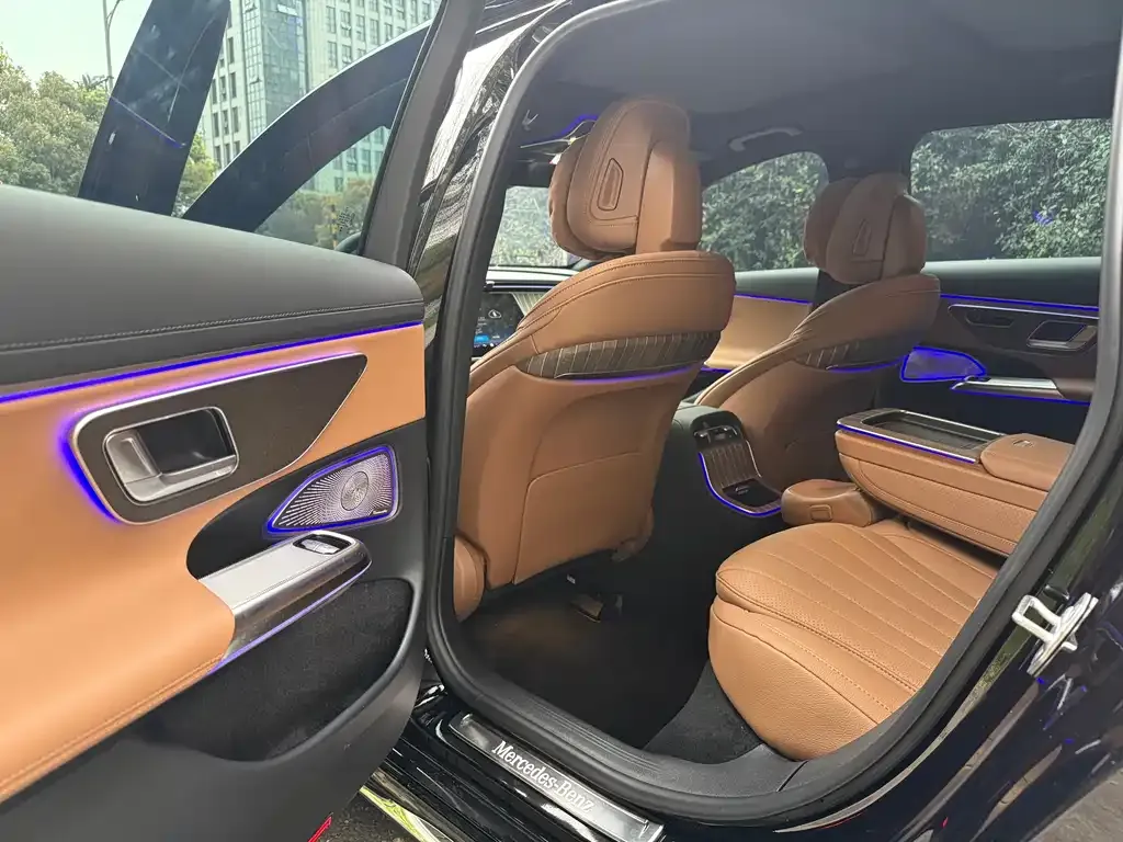 Mercedes-Benz E-Class 2026 из CN, фото 3