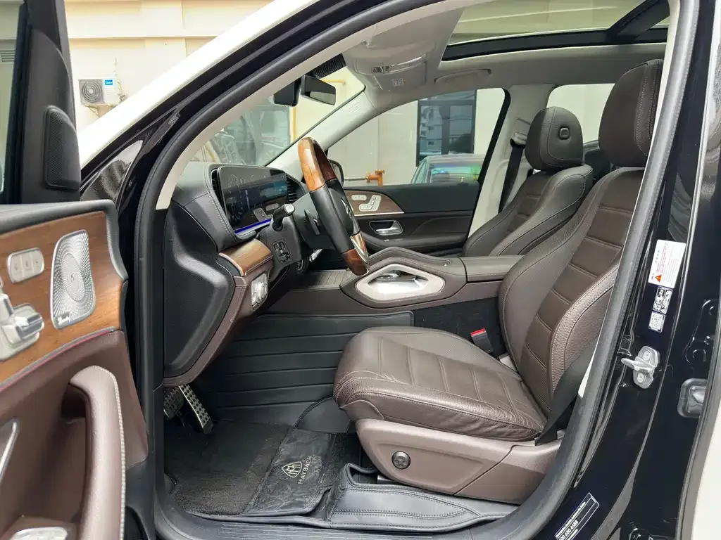 Mercedes-Benz GLS — фото 3