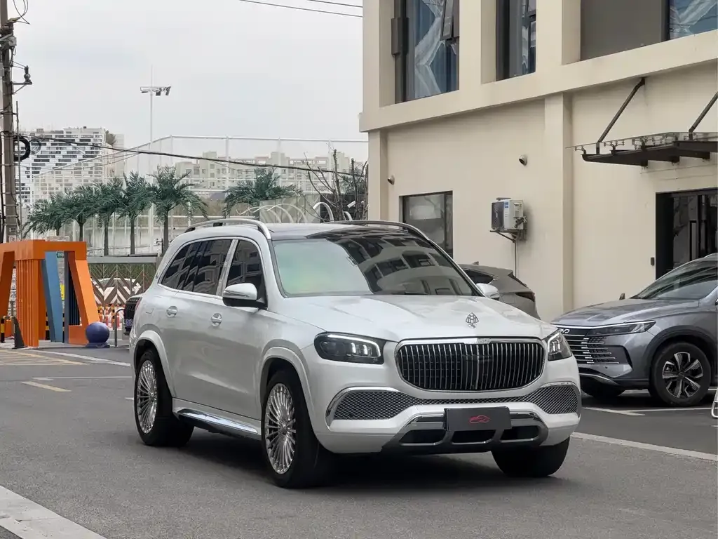 Mercedes-Benz GLS — фото 2