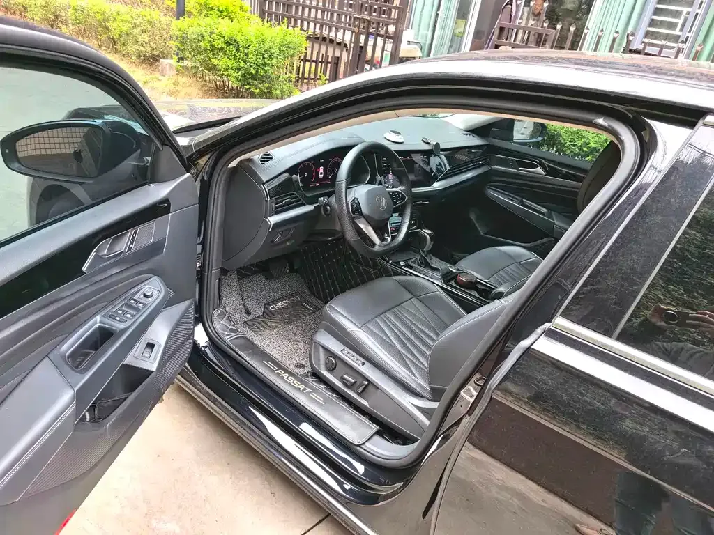 Volkswagen Passat — фото 4