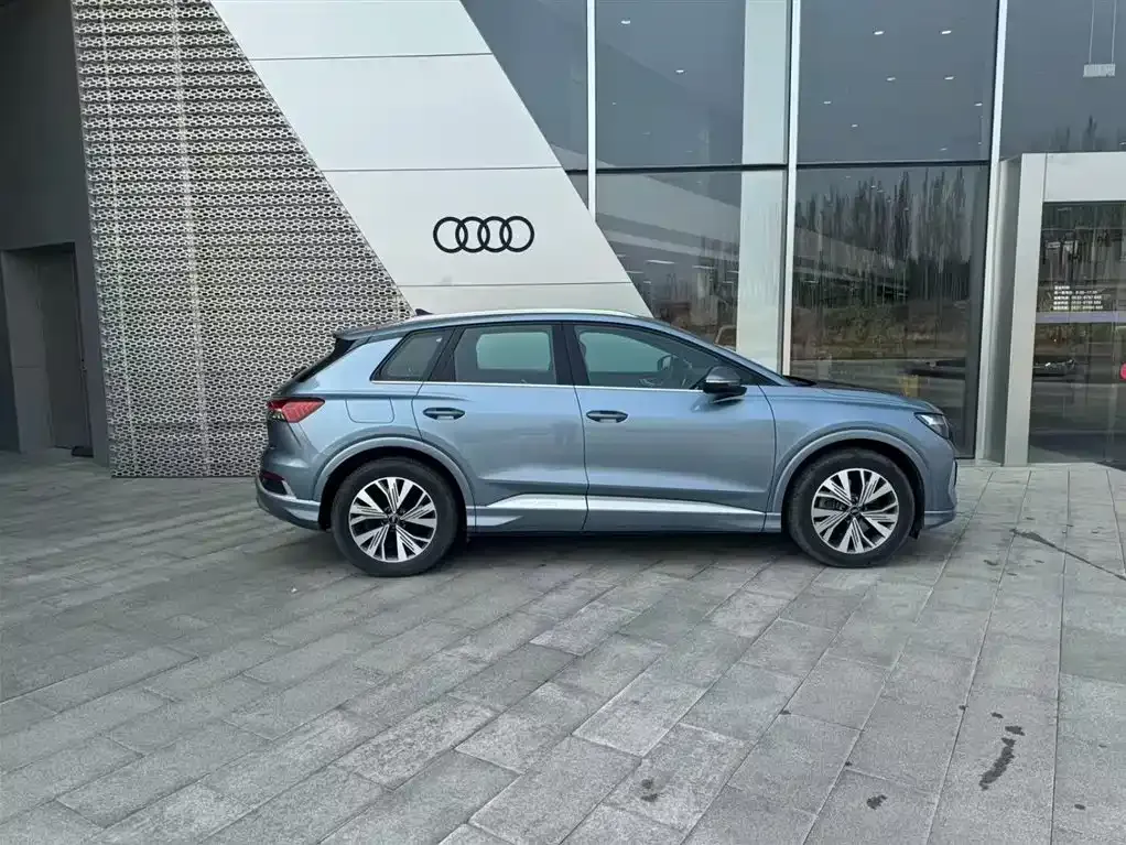 Audi Q4 e-tron 2025 из CN, фото 7