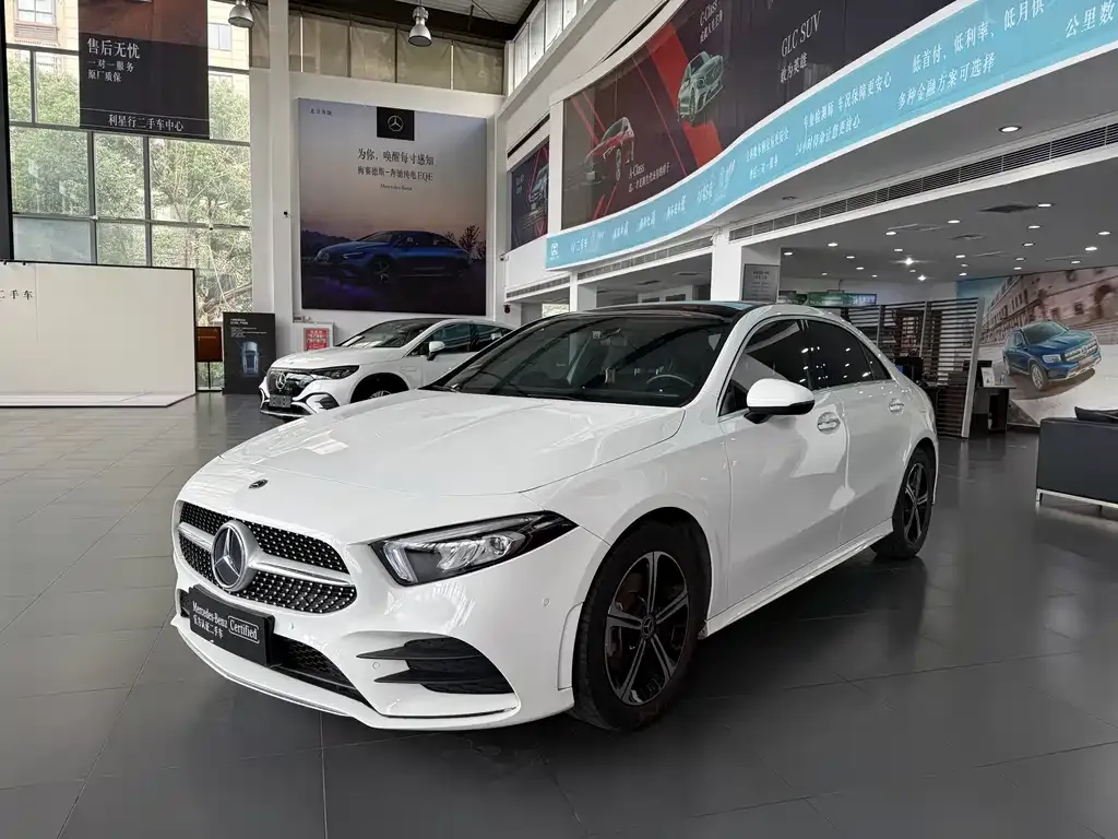 Mercedes-Benz A-Class — фото 1