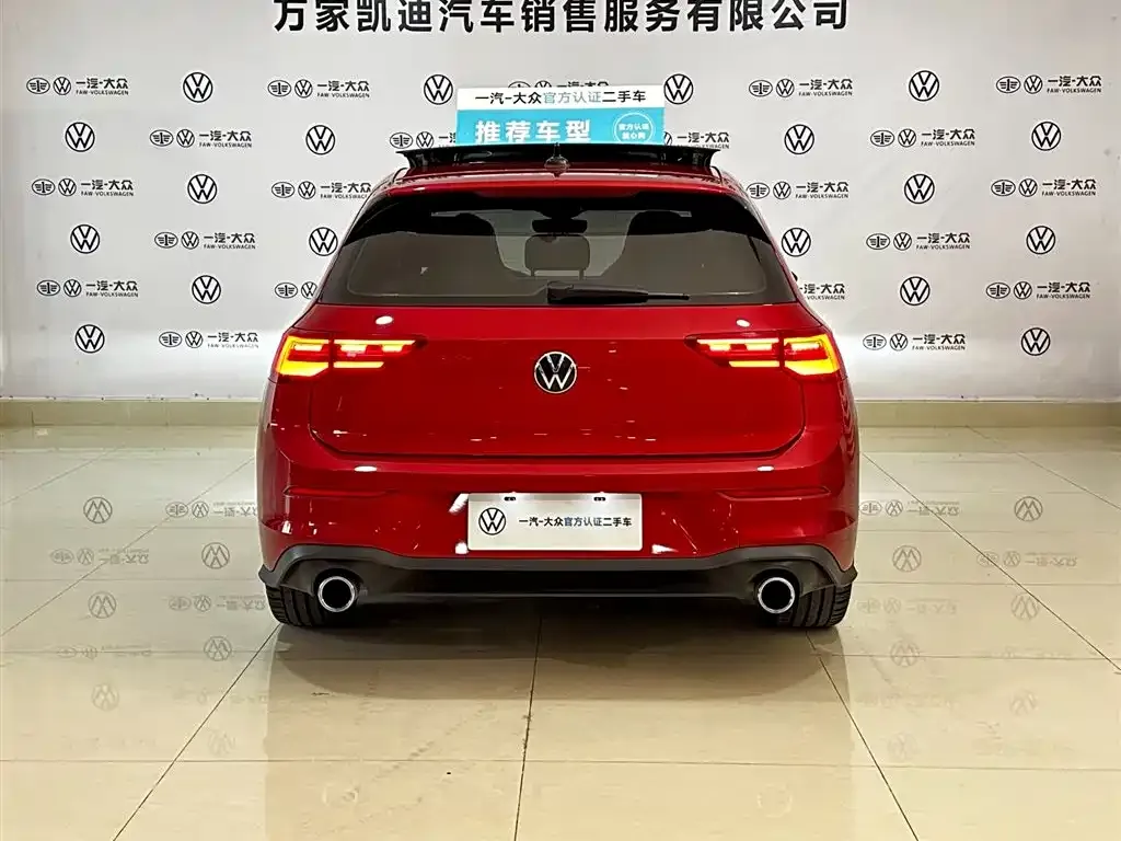 Volkswagen Golf GTI — фото 3