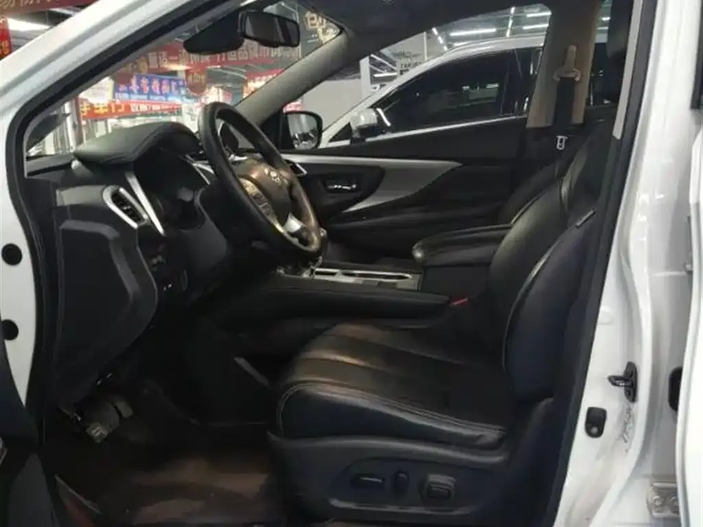 Nissan Murano 2021 из CN, фото 2