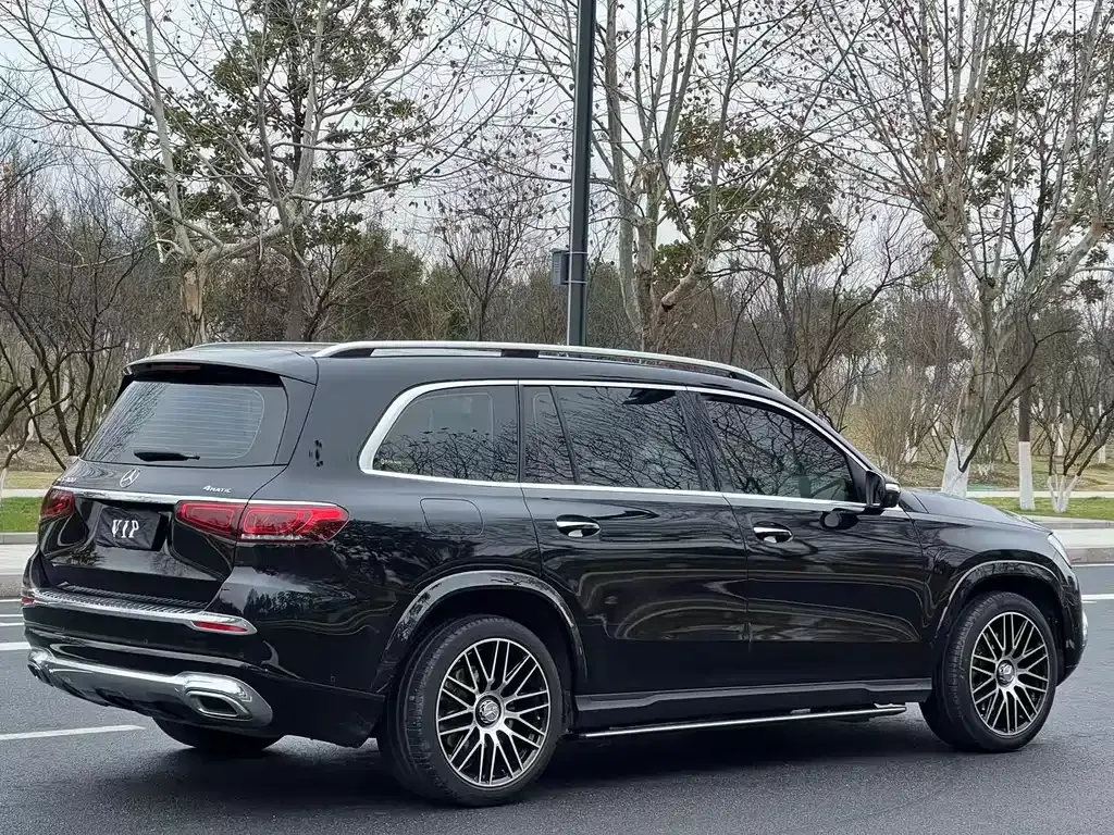 Mercedes-Benz GLS — фото 3