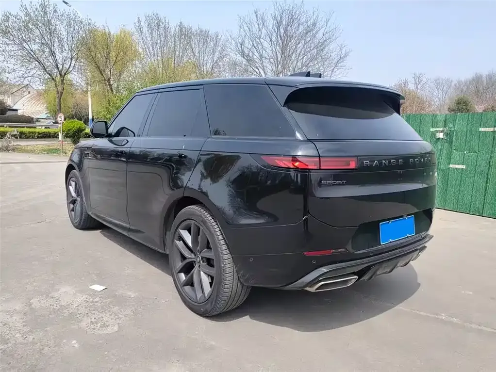 Land Rover Sport 2024 из CN, фото 3