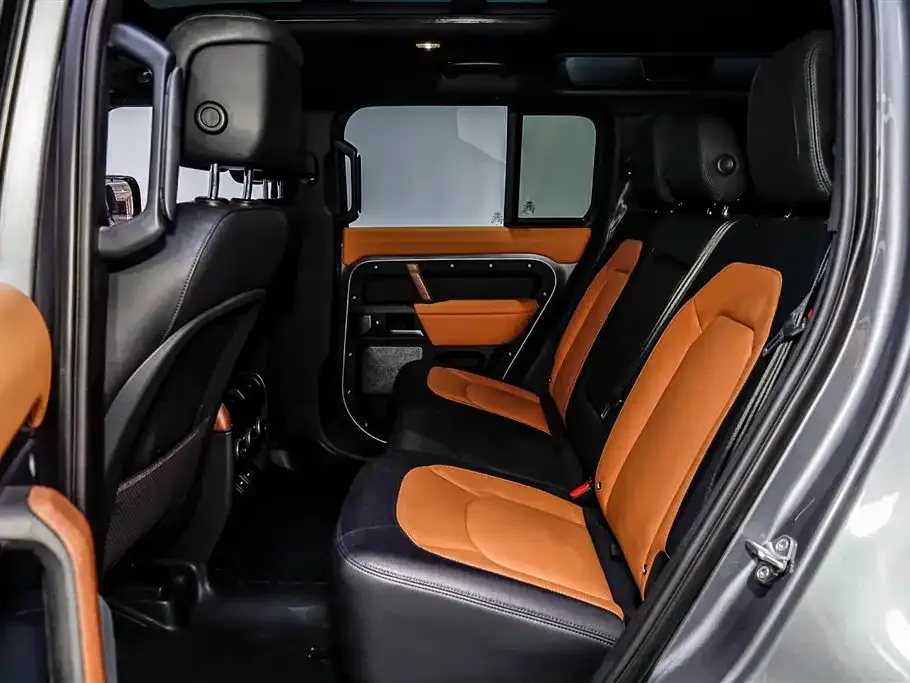 Land Rover Defender 2024 из CN, фото 4