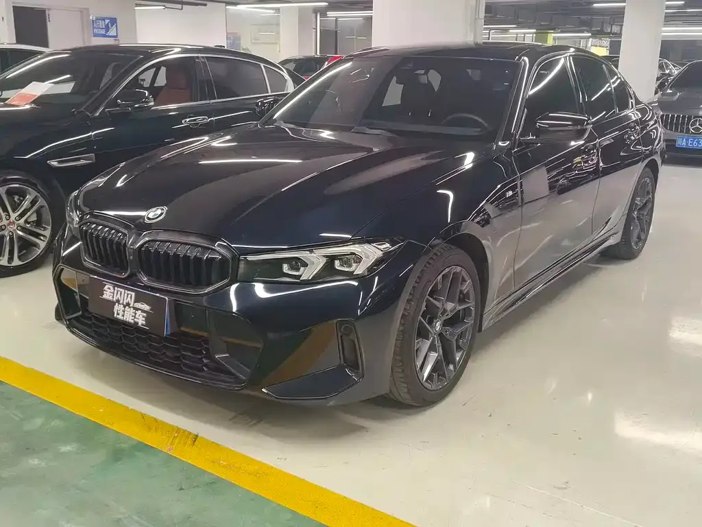 BMW 3 Series — фото 1
