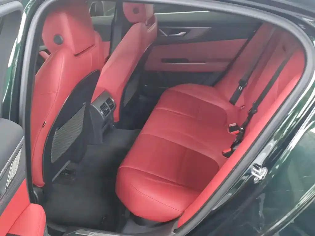 Jaguar XEL 2024 из CN, фото 3