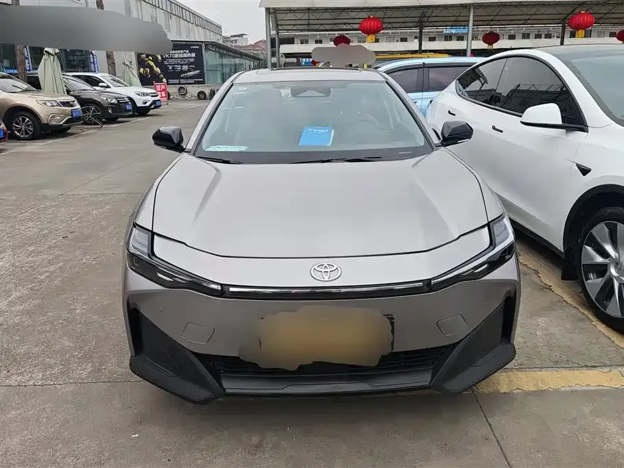 Toyota bZ3 2024 из CN, фото 8