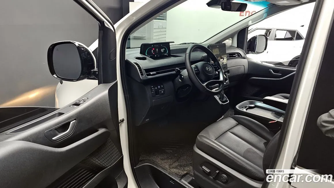 Hyundai Staria 2025 из KR, фото 7