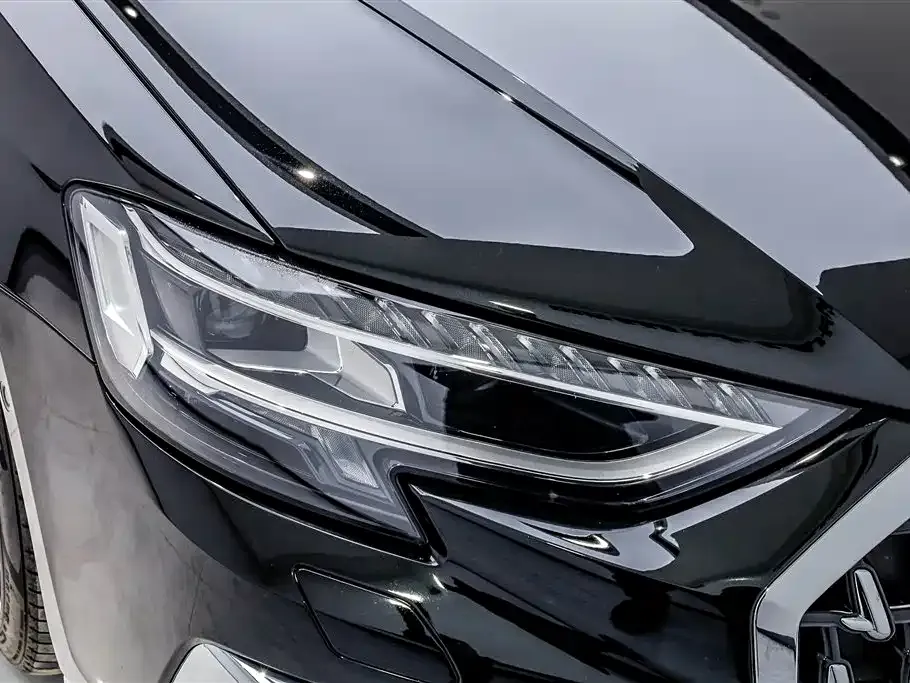 Audi A8 2024 из CN, фото 5