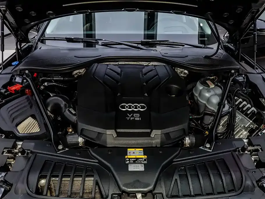 Audi A8 2024 из CN, фото 10