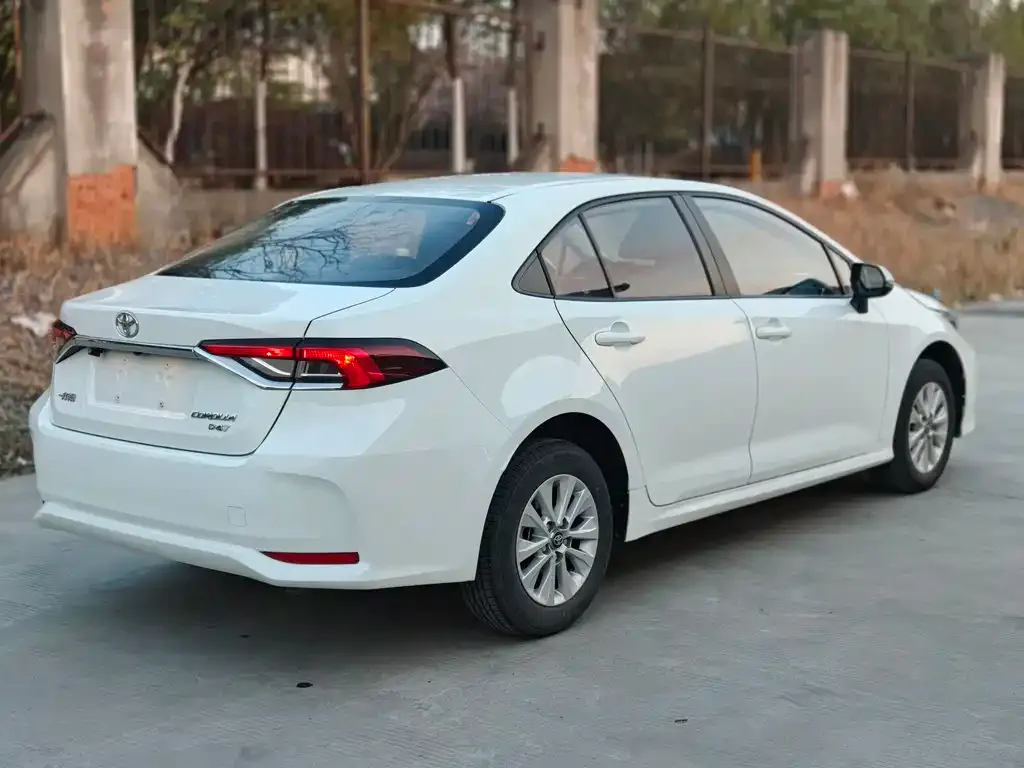 Toyota Corolla 2022 из CN, фото 6