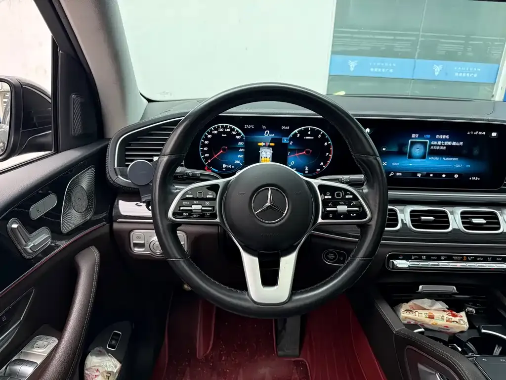 Mercedes-Benz GLE — фото 9