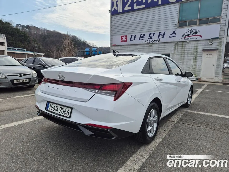 Hyundai AVANTE — фото 6