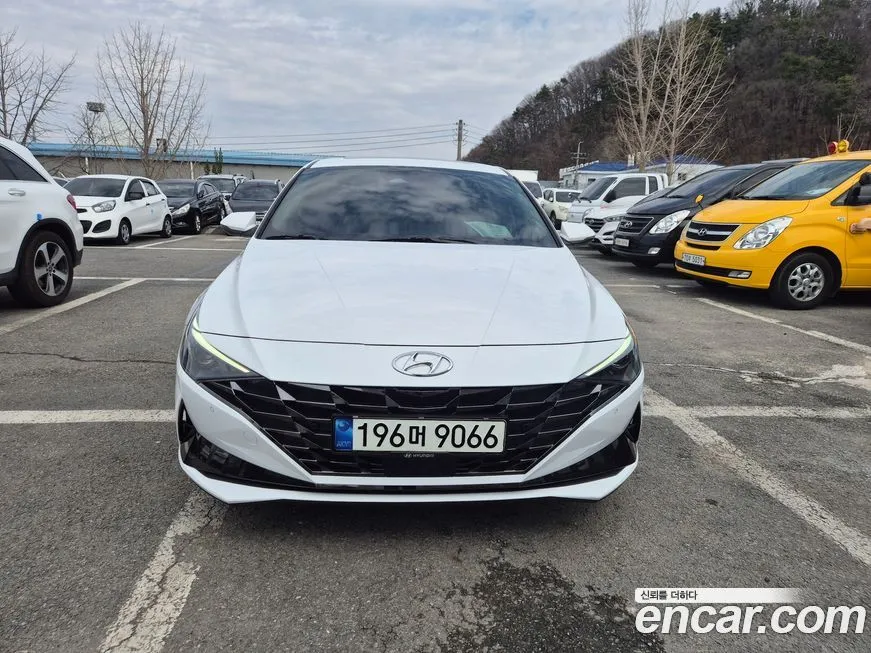 Hyundai AVANTE — фото 8