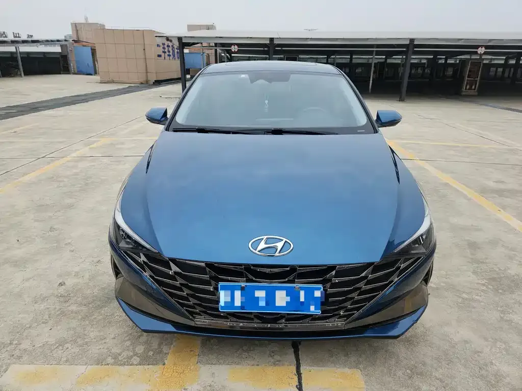 Hyundai Elantra 2022 из CN, фото 3