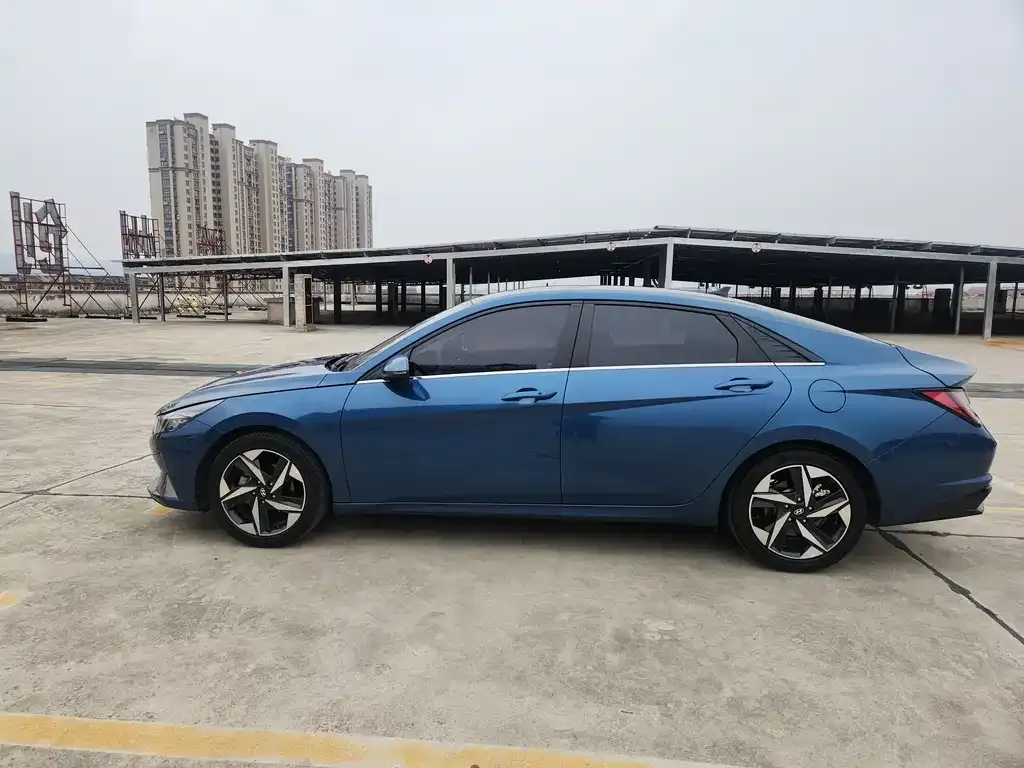Hyundai Elantra 2022 из CN, фото 8