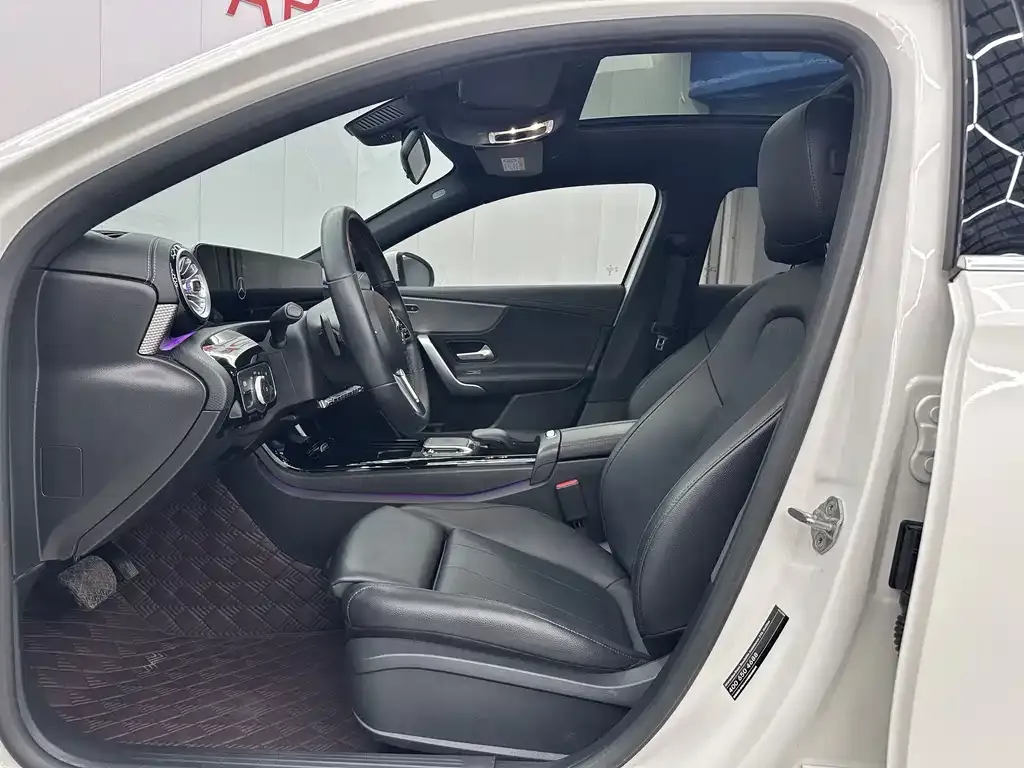 Mercedes-Benz A-Class 2022 из CN, фото 3