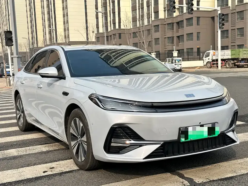 Geely 银河A7 2025 из CN, фото 9