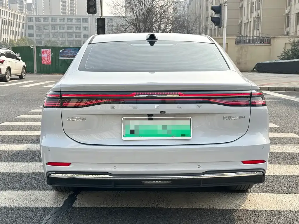 Geely 银河A7 2025 из CN, фото 2
