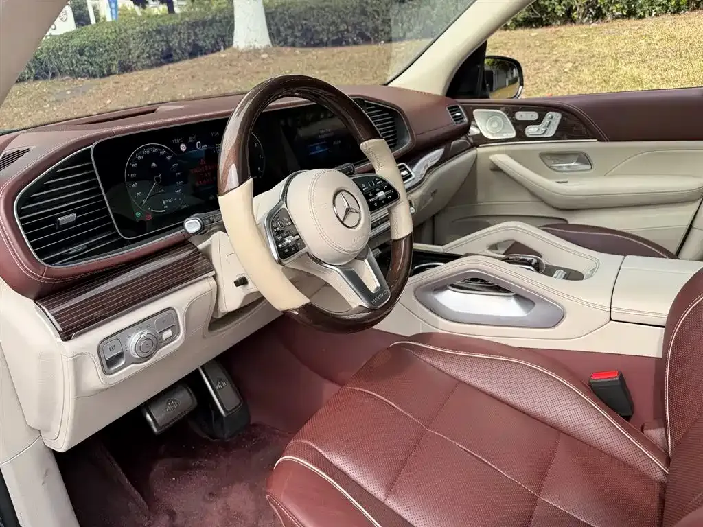 Mercedes-Benz GLS 2023 из CN, фото 2