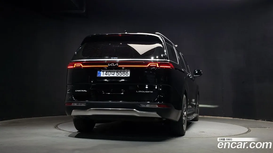 Kia Carnival 2023 из KR, фото 2