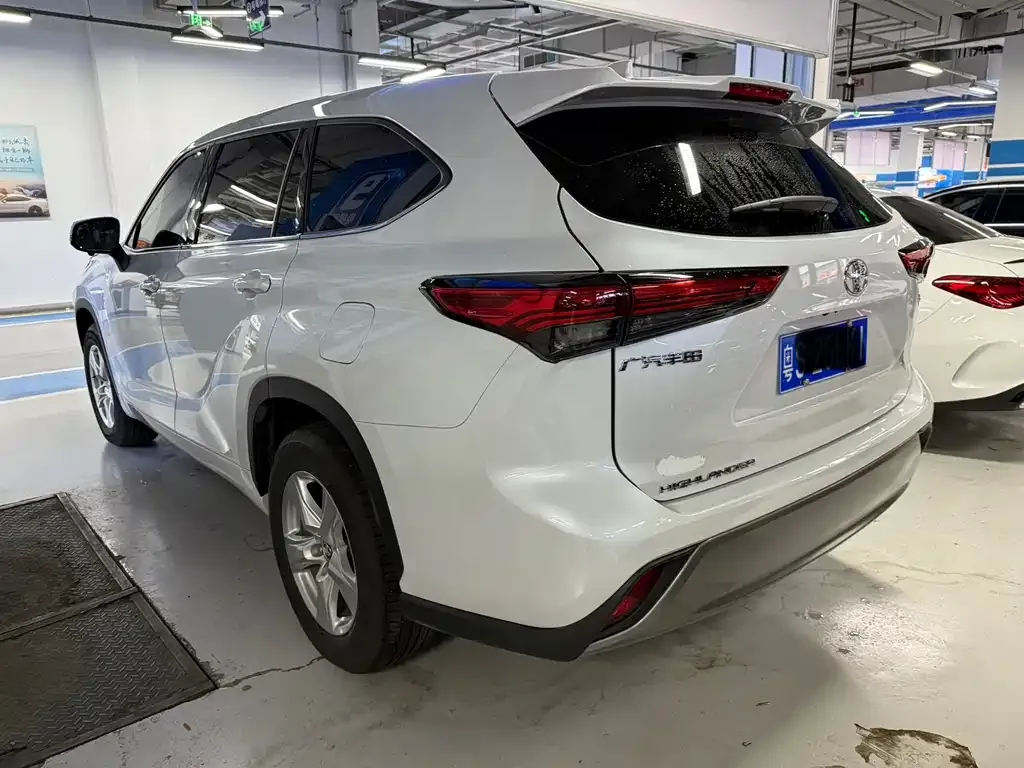 Toyota Highlander 2025 из CN, фото 7